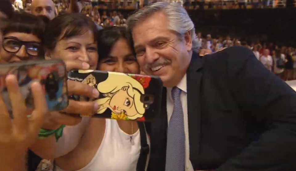 “Llegó la hora de decir basta”, el mensaje de Alberto Fernández a las mujeres
