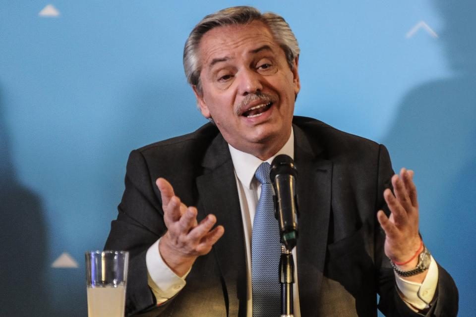 Alberto Fernández: “El que quiebre la cuarentena va a ser denunciado por incurrir en un delito”