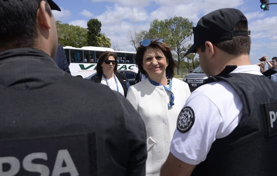 Patricia Bullrich: “Somos opositores leales y no impedimos el trabajo común”