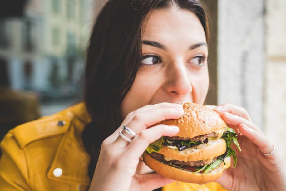 Cómo hacer para no comer tanto en la cuarentena