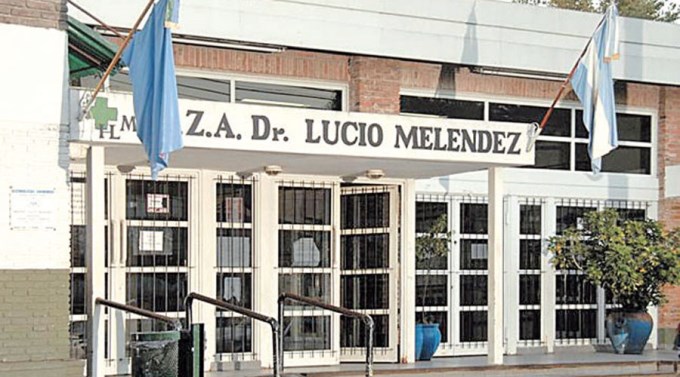 Un anestesista que tiene coronavirus atendió una guardia en un hospital de Adrogué