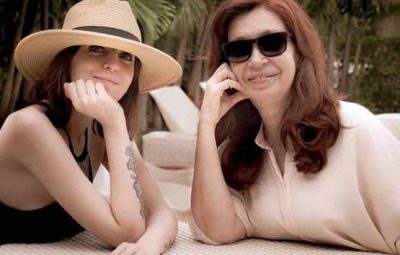 Cristina Kirchner regresa a la Argentina con su hija Florencia