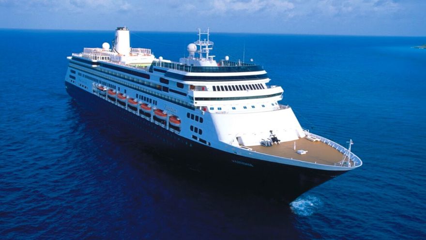 El estremecedor relato de un argentino a bordo del crucero con cuatro muertos