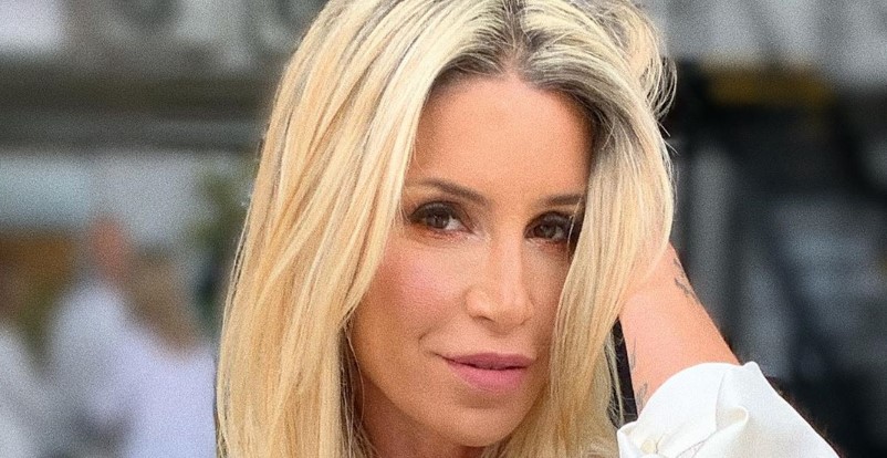 Flor Peña publicó un infartante topless junto a un mensaje sobre la salud