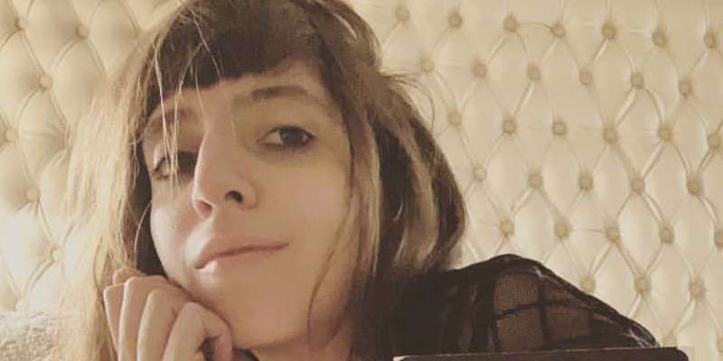 Florencia Kirchner publicó una foto embarazada y se comparó con Peter Capusotto: “Violencia Rivas fue poesía”