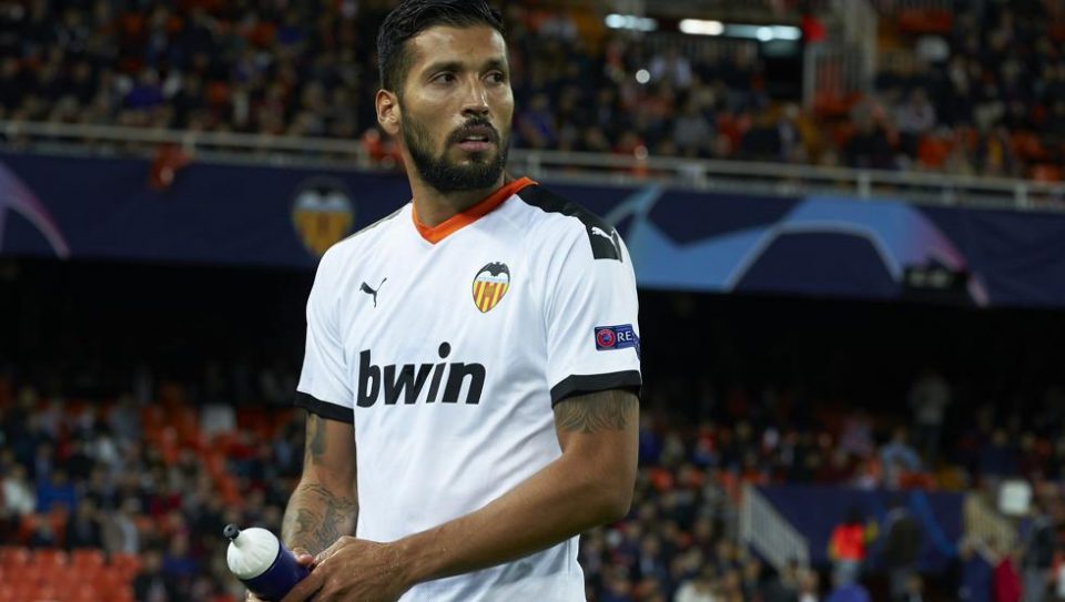 Ezequiel Garay dio positivo en coronavirus