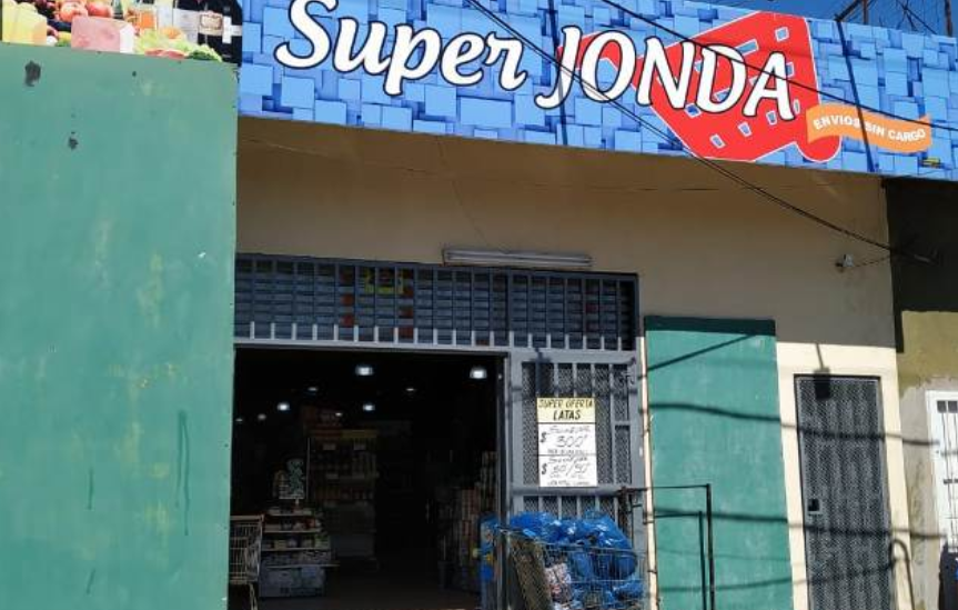 Denunciaron al dueño de un súper chino que regresó de su país y atendió a la gente sin guardar cuarentena