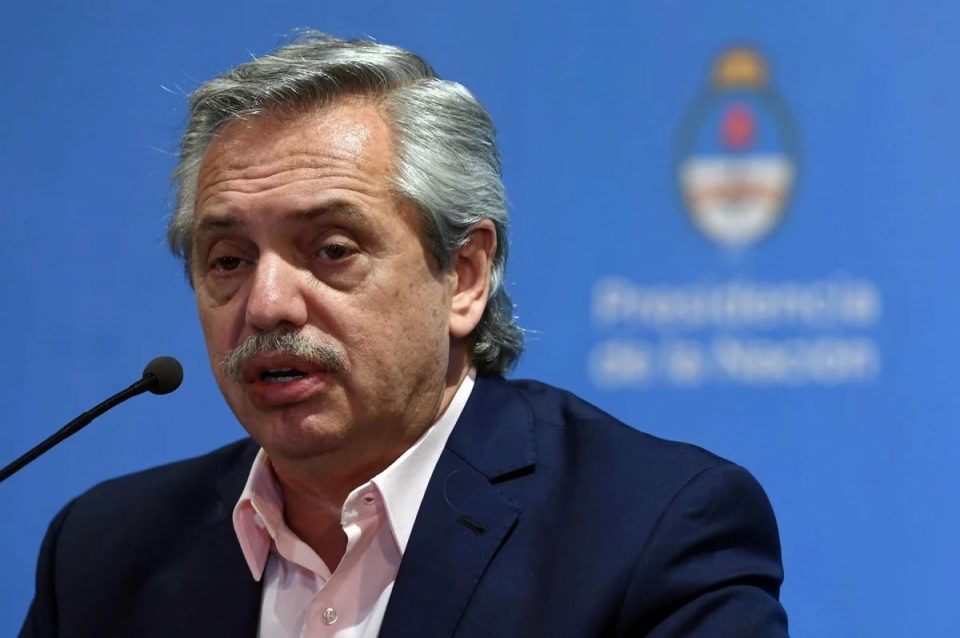 Coronavirus: Alberto Fernández anunció la construcción de ocho hospitales de emergencia