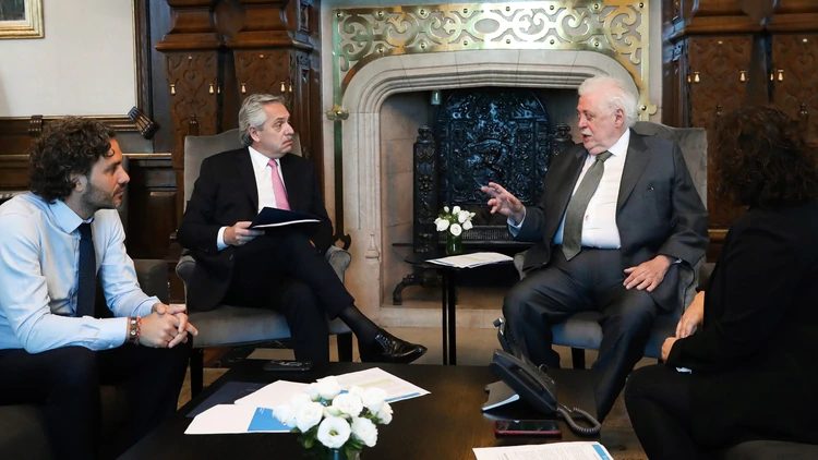 Alberto Fernández y una reunión clave antes de anunciar la extensión de la cuarentena
