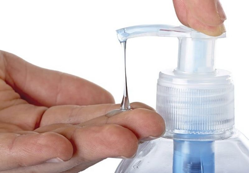 Alcohol en gel: la misteriosa historia del invento que se hizo popular con las pandemias