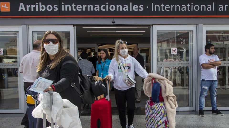 Coronavirus: el Gobierno creó un programa de asistencia para los argentinos varados en el exterior