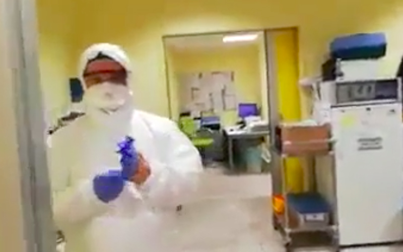 Las impactantes imágenes de un hospital italiano desbordado por el coronavirus