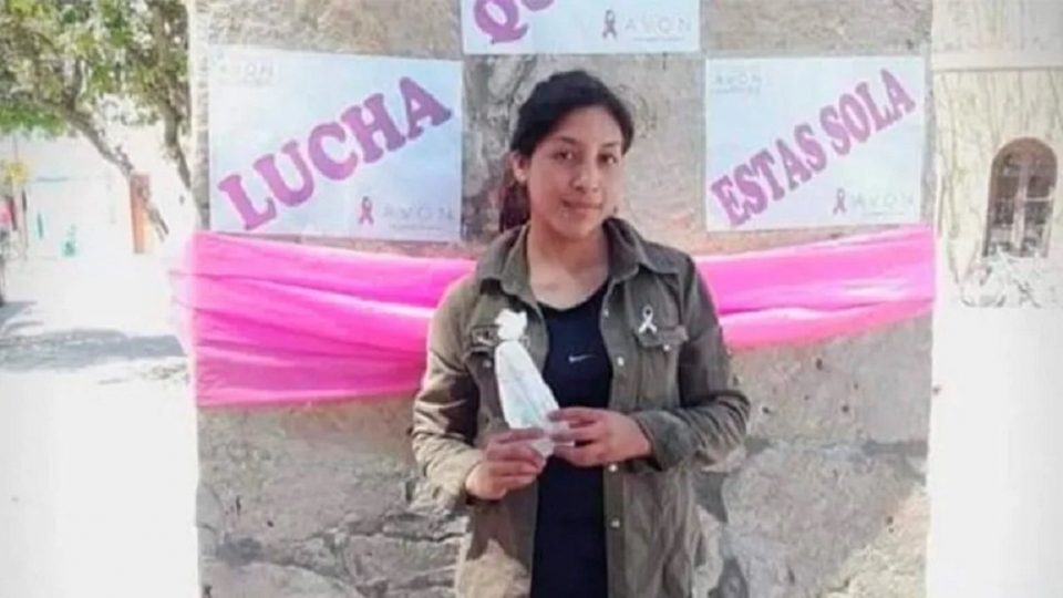 Feroz ataque en manada a una joven: le clavaron un cuchillo en la cara