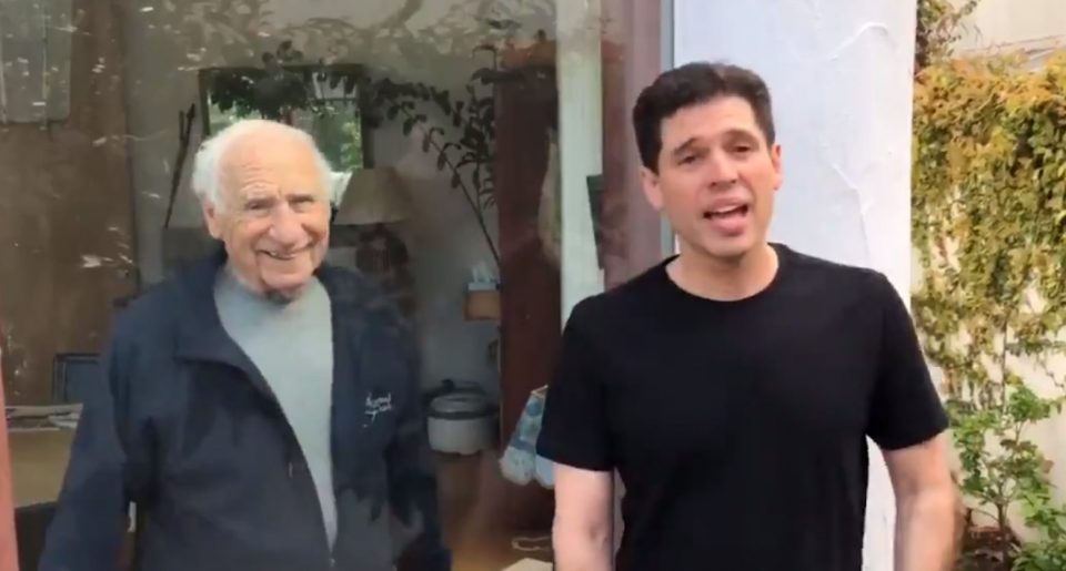 Mel Brooks y su hijo protagonizaron un divertido video sobre el coronavirus