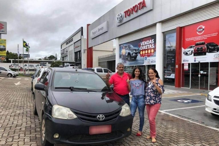 Superó el millón de kilómetros en su auto y recibió una inesperada noticia