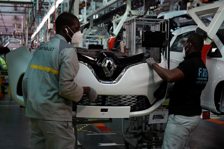 Renault suprime 15.000 empleos en todo el mundo