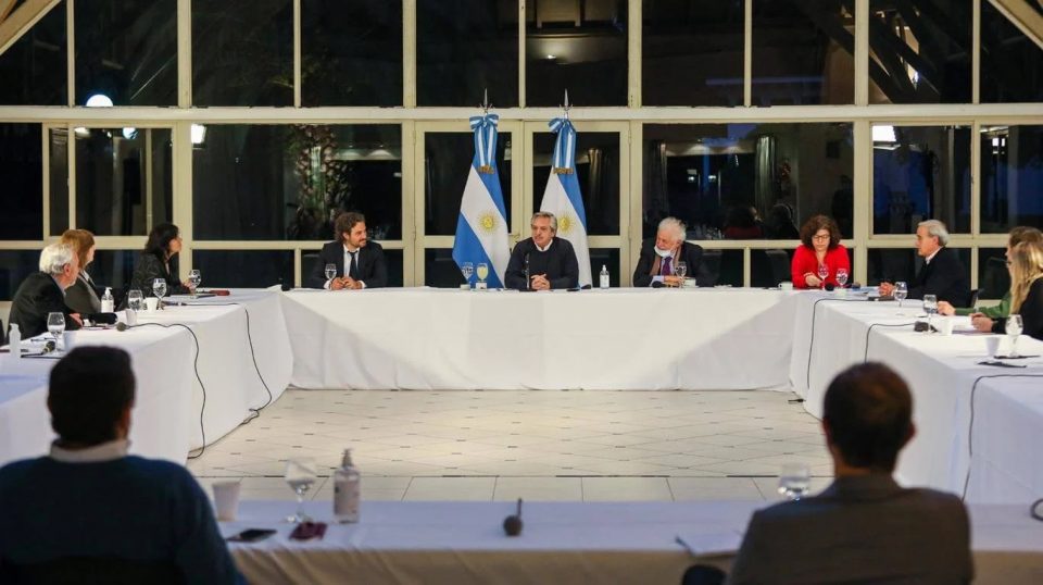 Coronavirus: Alberto Fernández recibió la aprobación de los infectólogos para flexibilizar la cuarentena