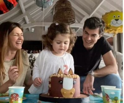 El blooper de Urtubey: prendió fuego el mantel en pleno cumpleaños de su hija