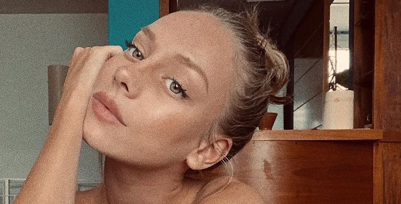 Ester Expósito sorprendió a sus fanáticos al revelar un tatuaje escondido
