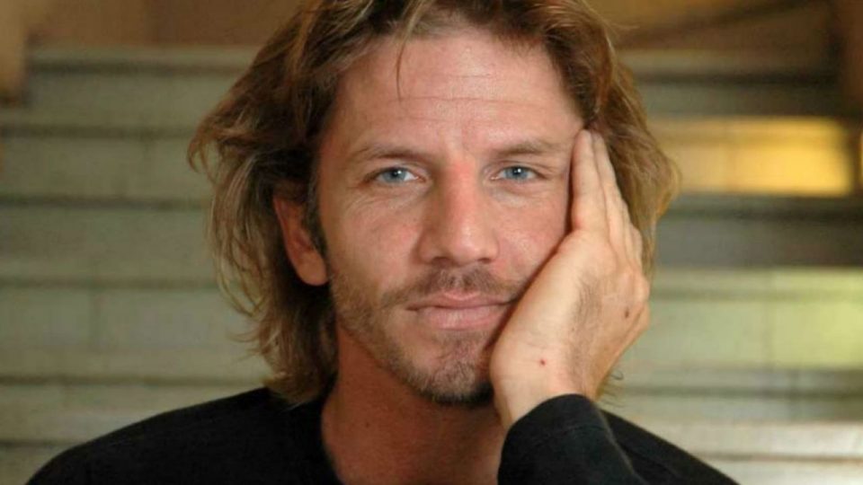Facundo Arana vio extrañas luces en el cielo: “¿Me pegó mal la cuarentena?”
