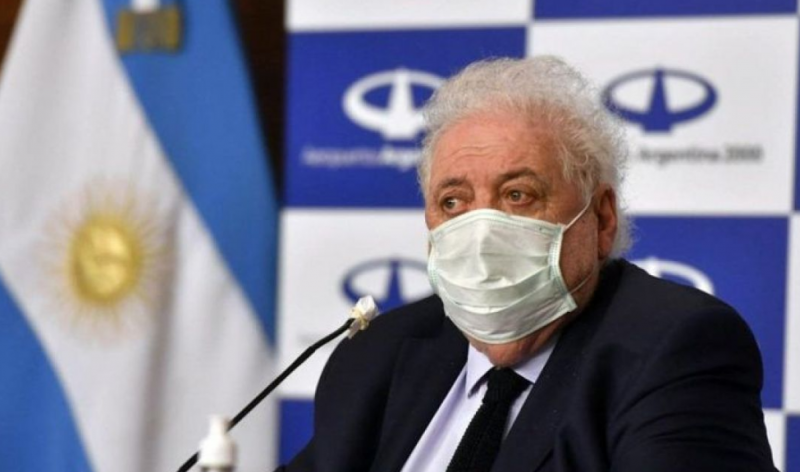 Ginés González García quedará internado en el sanatorio Otamendi para realizarse estudios médicos