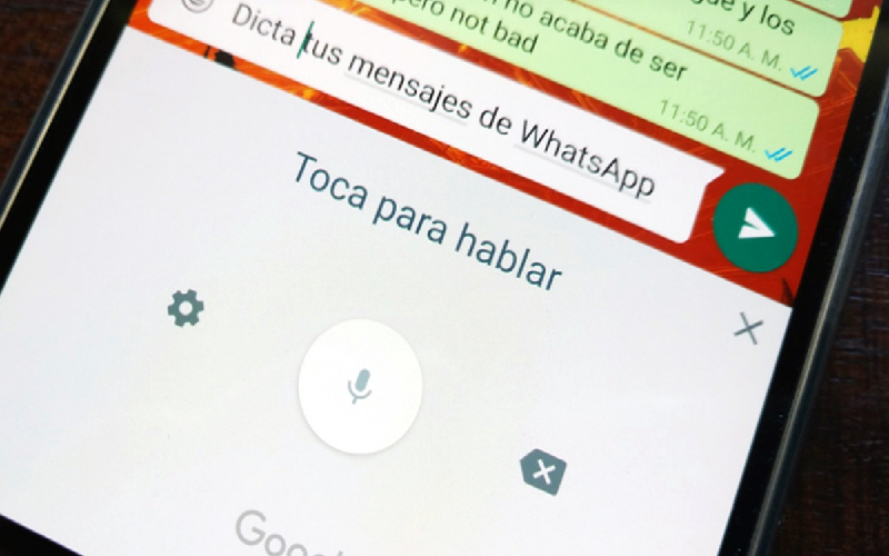 El truco de WhatsApp para agrandar el tamaño de letra y dictar mensajes