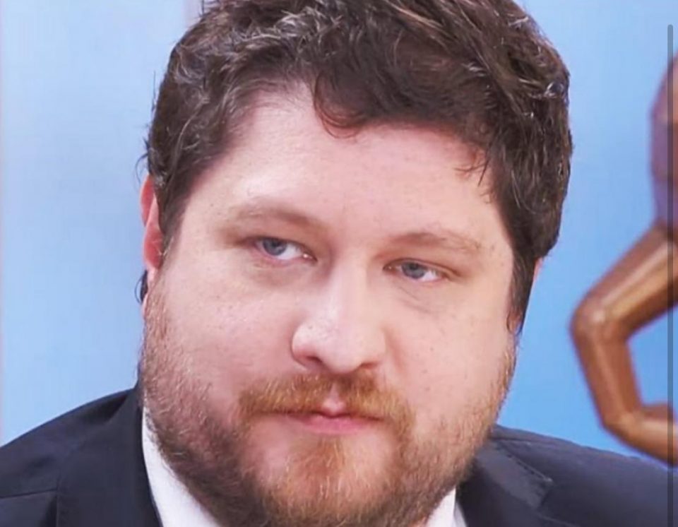 “Me asombró que responda así porque es psicóloga”, Nicolás Wiñazki le contestó a Verónica Lozano después de su burla