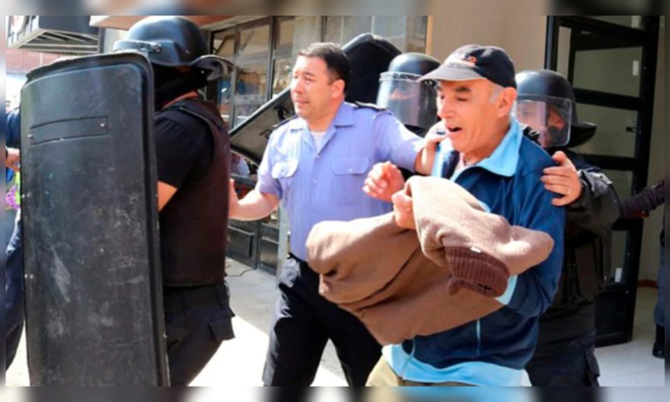 Volverá a la cárcel el exmilitar que violó a su nieta y recibió la prisión domiciliaria