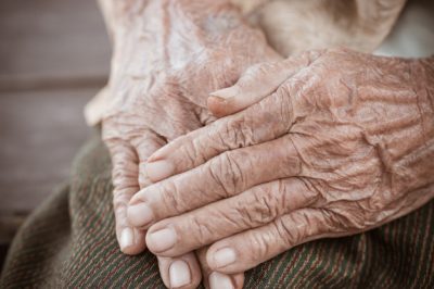 Coronavirus: una anciana de 85 años, que pesa solo 22 kilos, se recuperó de la enfermedad