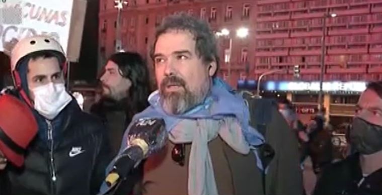 “Queremos trabajar y ser libres”: protesta en el Obelisco contra la cuarentena