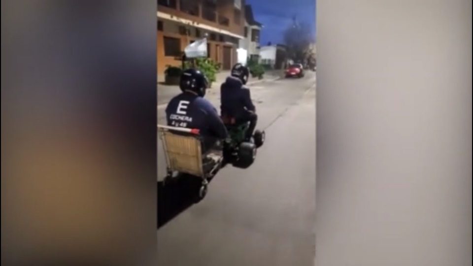 Video: armaron un cuatriciclo con un cajón de cerveza y lo probaron en plena cuarentena