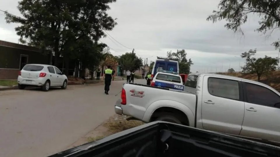 Hallaron dos cadáveres e investigan si se trató de un femicidio seguido de suicidio
