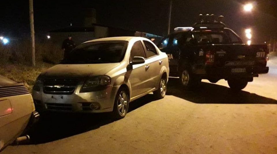 Un policía fue herido por narcos con un FAL luego de una persecución