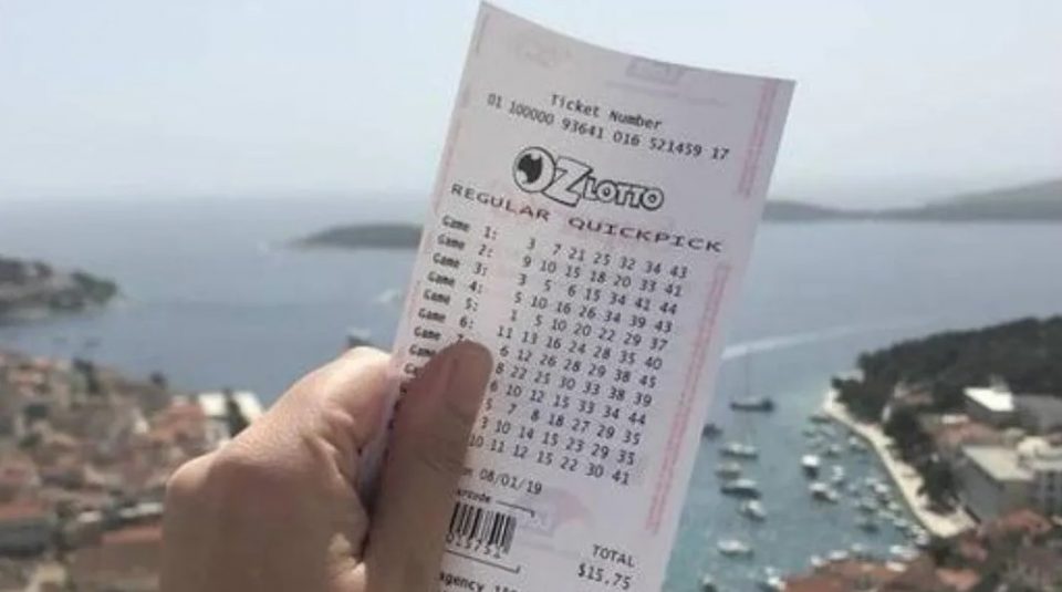 Discutió con su esposa por jugar a la lotería y ganó más de un millón de dólares
