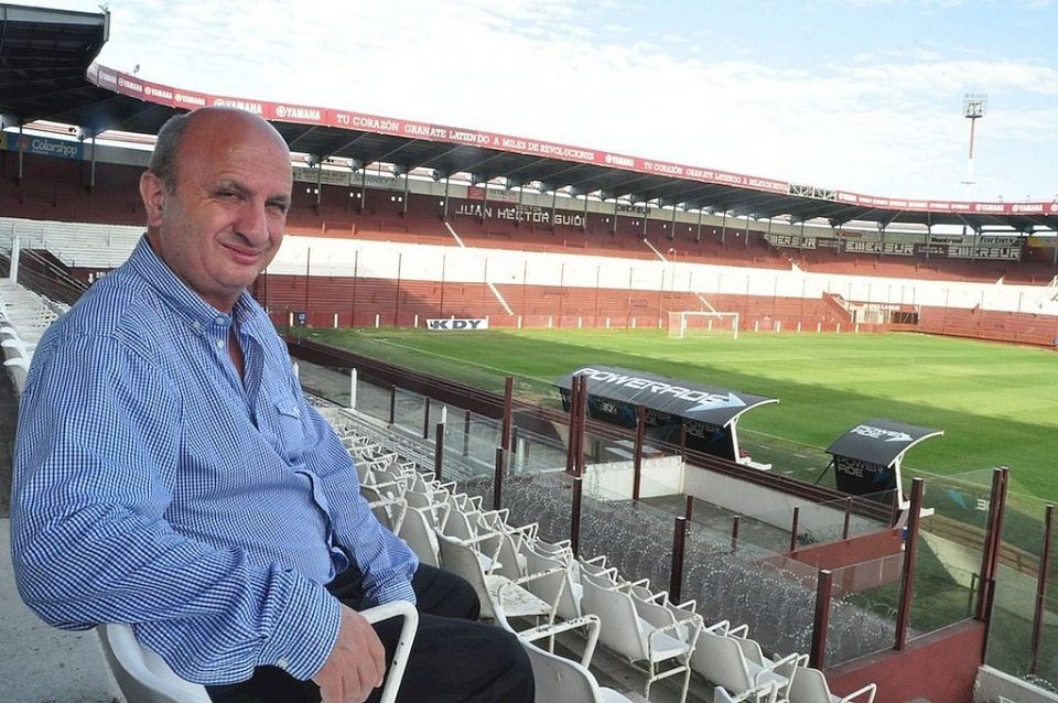 Nicolás Russo: “El gobierno en ningún momento presiona para que volvamos”