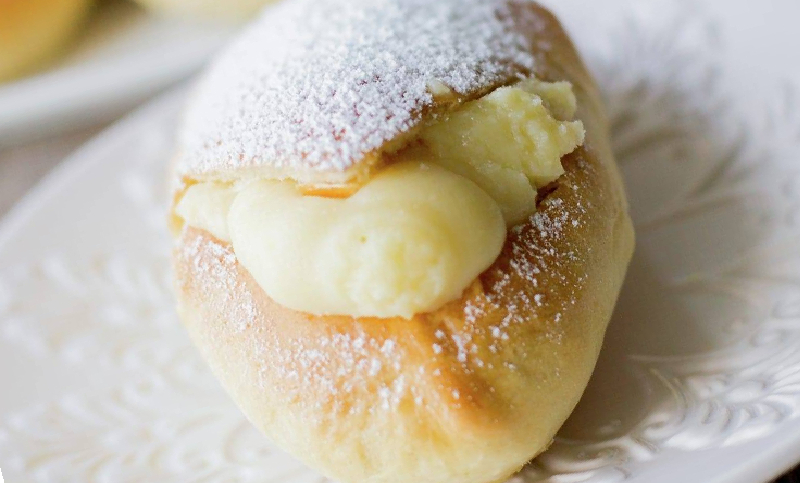 Pancitos de leche: la receta para preparar la clásica delicia con crema pastelera