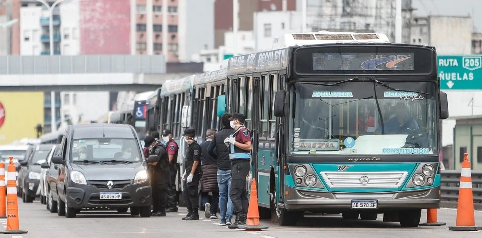Cuarentena: habrá que tramitar un nuevo permiso para transitar entre Ciudad y Provincia