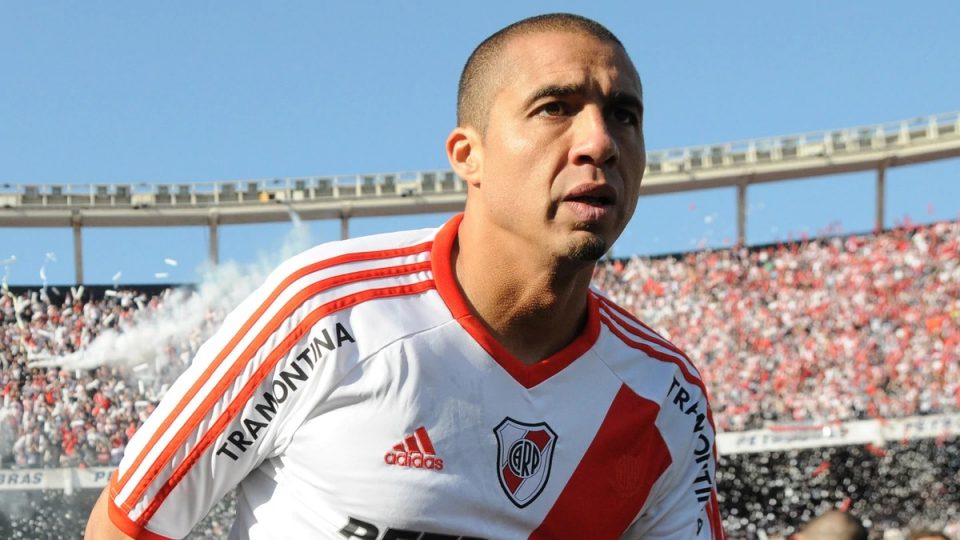 David Trezeguet: “Estuve en cancha el día del descenso, me costó vivirlo”