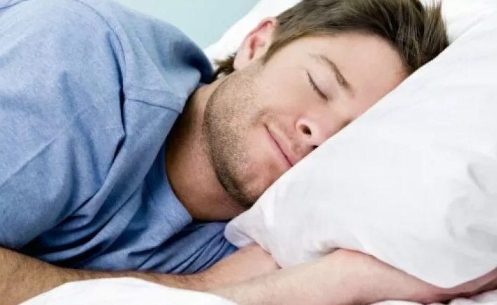 Los cuatro signos del zodiaco que necesitan dormir para ser felices