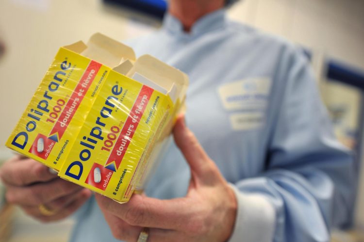 Francia quiere que la cadena de producción de paracetamol esté en el país