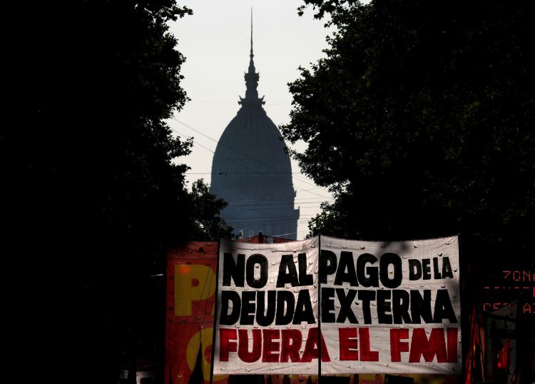 Argentina prolonga las negociaciones sobre la reestructuración de la deuda