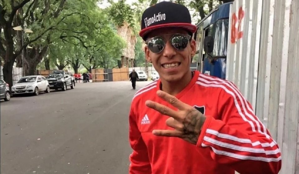 La expareja de Brian Sarmiento denunció que el futbolista “decidió abandonar” a su hija