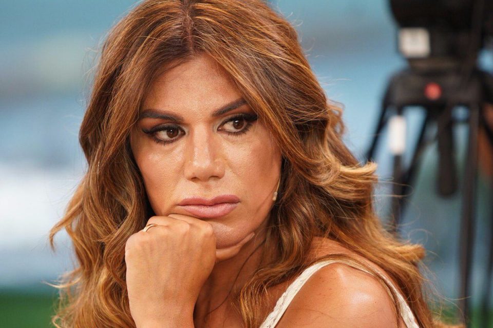 “Mi corazón se partió en mil pedazos”, Flor de la V y una publicación a corazón abierto