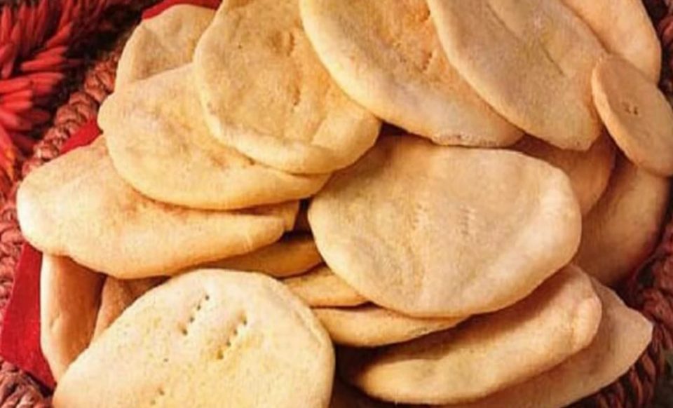 Galletas marineras: cómo preparar el mejor compañero del mate en media hora