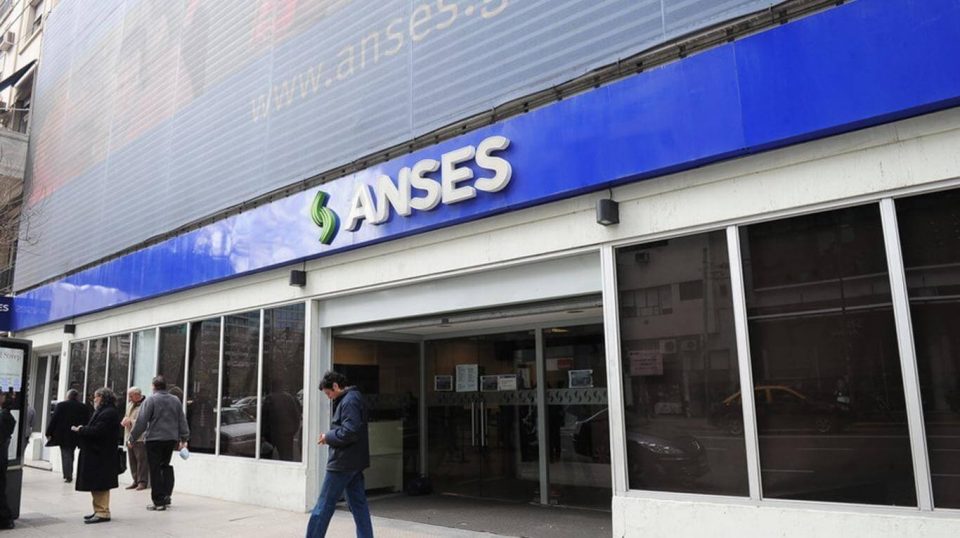 Anses: quiénes cobran jubilaciones y pensiones este viernes 12 de junio