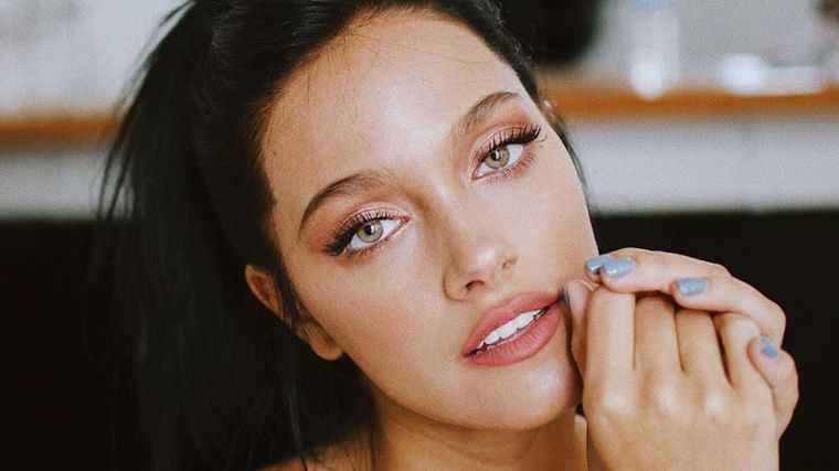 “Calorcito lindo”, Oriana Sabatini deslumbró con su bronceado en las redes sociales