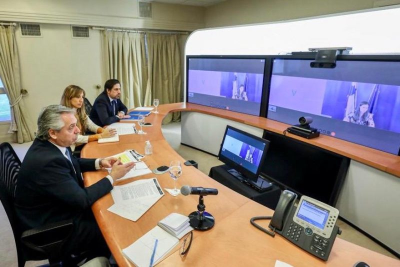 Alberto Fernández realizó una videoconferencia con la primera ministra de Finlandia