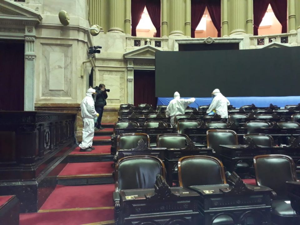 Tras un caso positivo de coronavirus en Congreso, aplicaron protocolo y desinfectaron el lugar