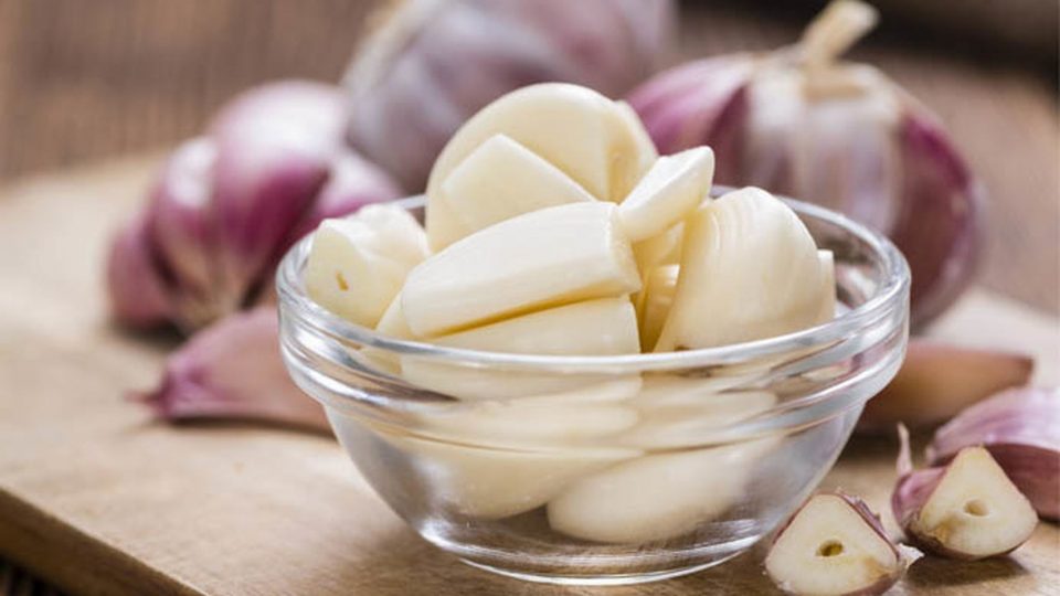 Cómo cocinar ajo y evitar que pierda sus beneficios, hay un error muy común