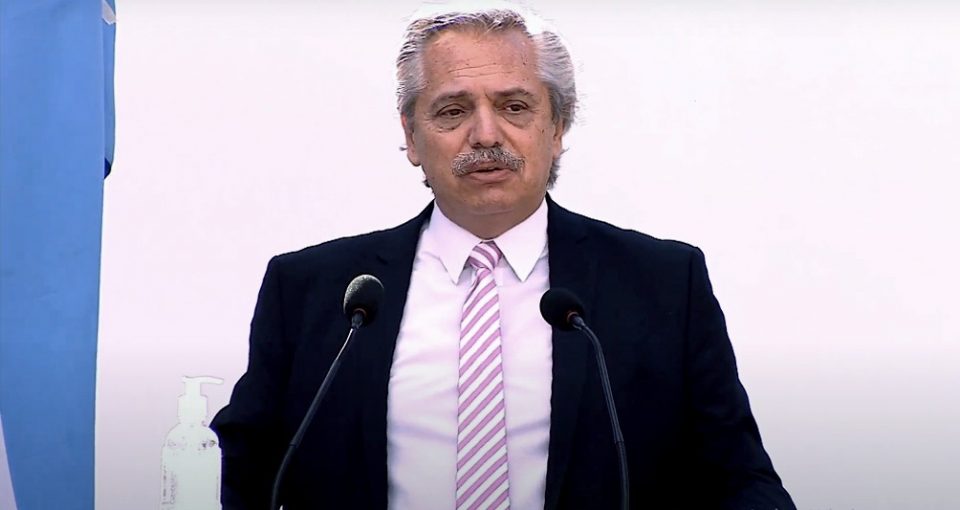 “La única preocupación que tenemos es salvar vidas”, Alberto Fernández inauguró un “hospital solidario” en Pilar